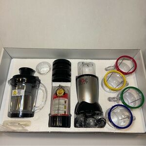 Homeland Housewares The Original Magic Bullet NEW